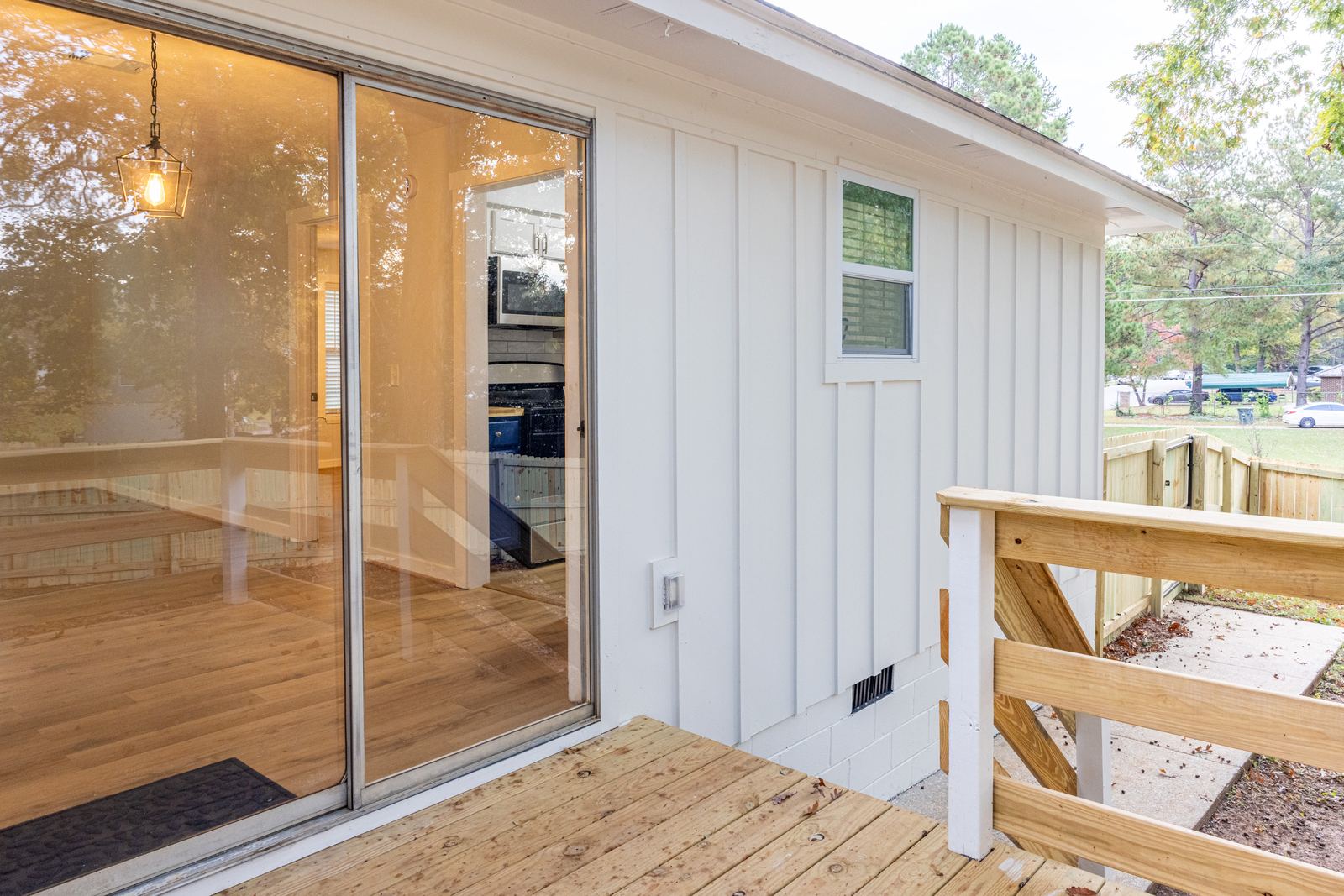555 Pride Ave photo 4
