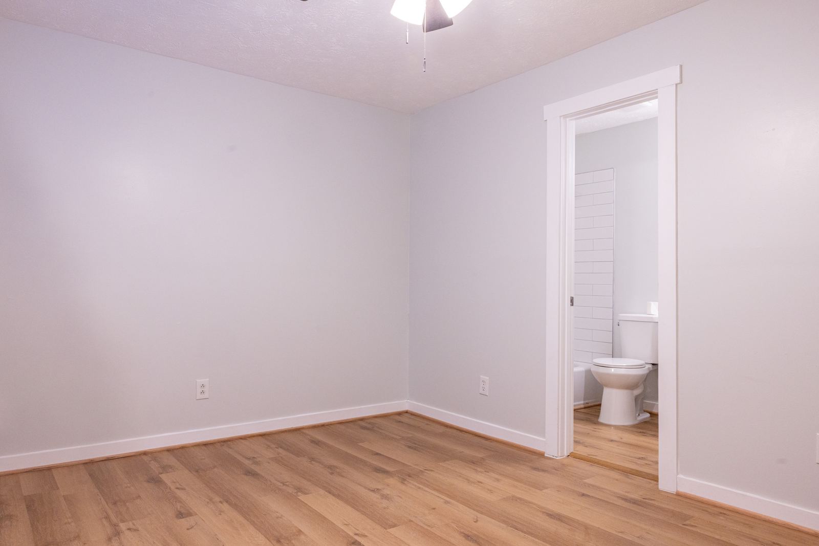 555 Pride Ave photo 13