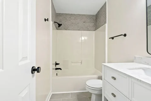 770 Whitaker Lane - Bathroom