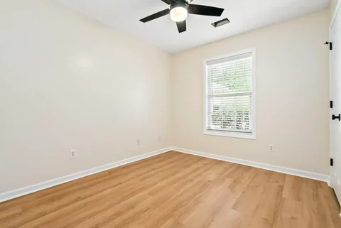 770 Whitaker Lane - Bedroom