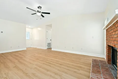 770 Whitaker Lane - Living room & fireplace